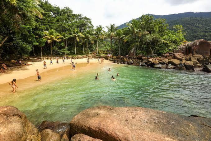 Efferus Hostel Ubatuba Dış mekan fotoğraf