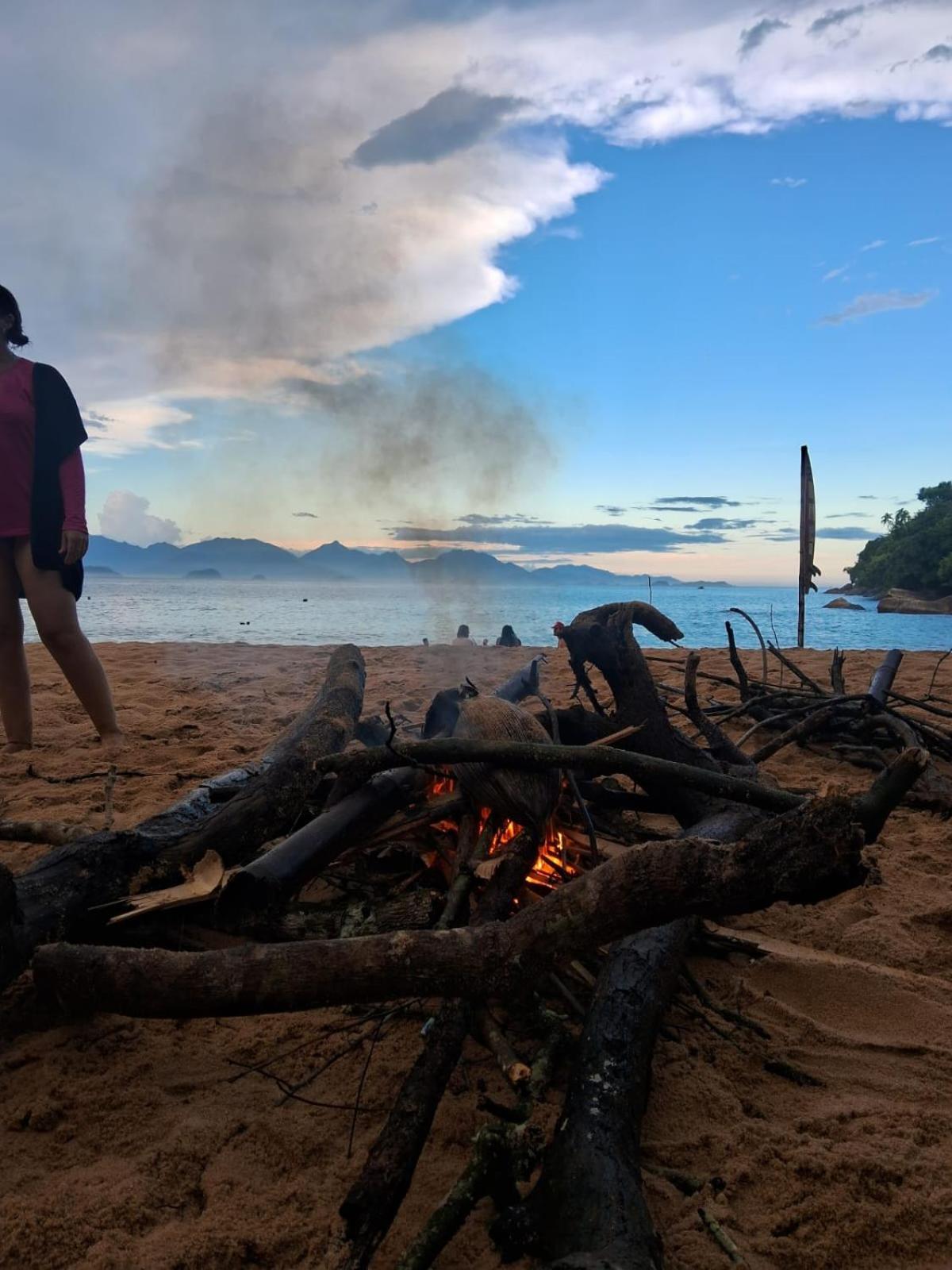 Efferus Hostel Ubatuba Dış mekan fotoğraf